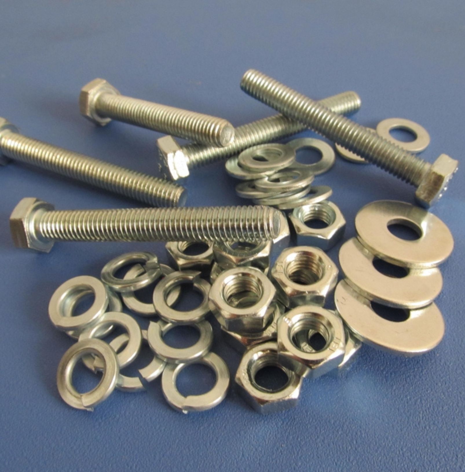 Boulons ASTM STANDARD en tailles métriques